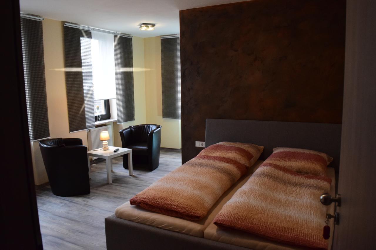 Hotel - Bistro - 3-Eck Merchweiler Zewnętrze zdjęcie