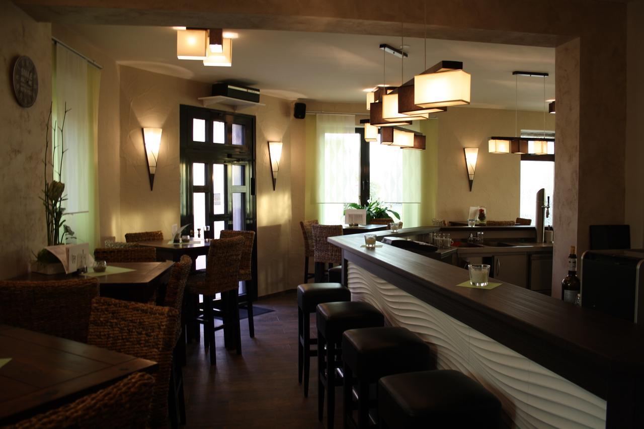 Hotel - Bistro - 3-Eck Merchweiler Zewnętrze zdjęcie